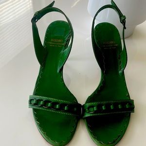 Cute green heel for spring and summertime
